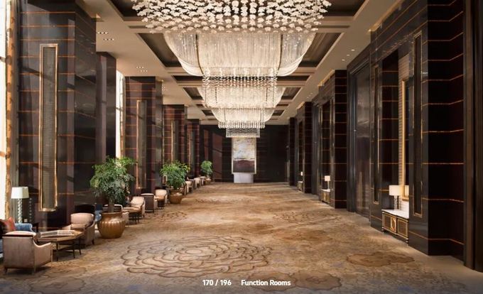 aktueller Firmenfall über Shangri-La: Anmutiges 5-Sterne-Hotel mit eleganten Zimmern und epischem Stadtblick  10